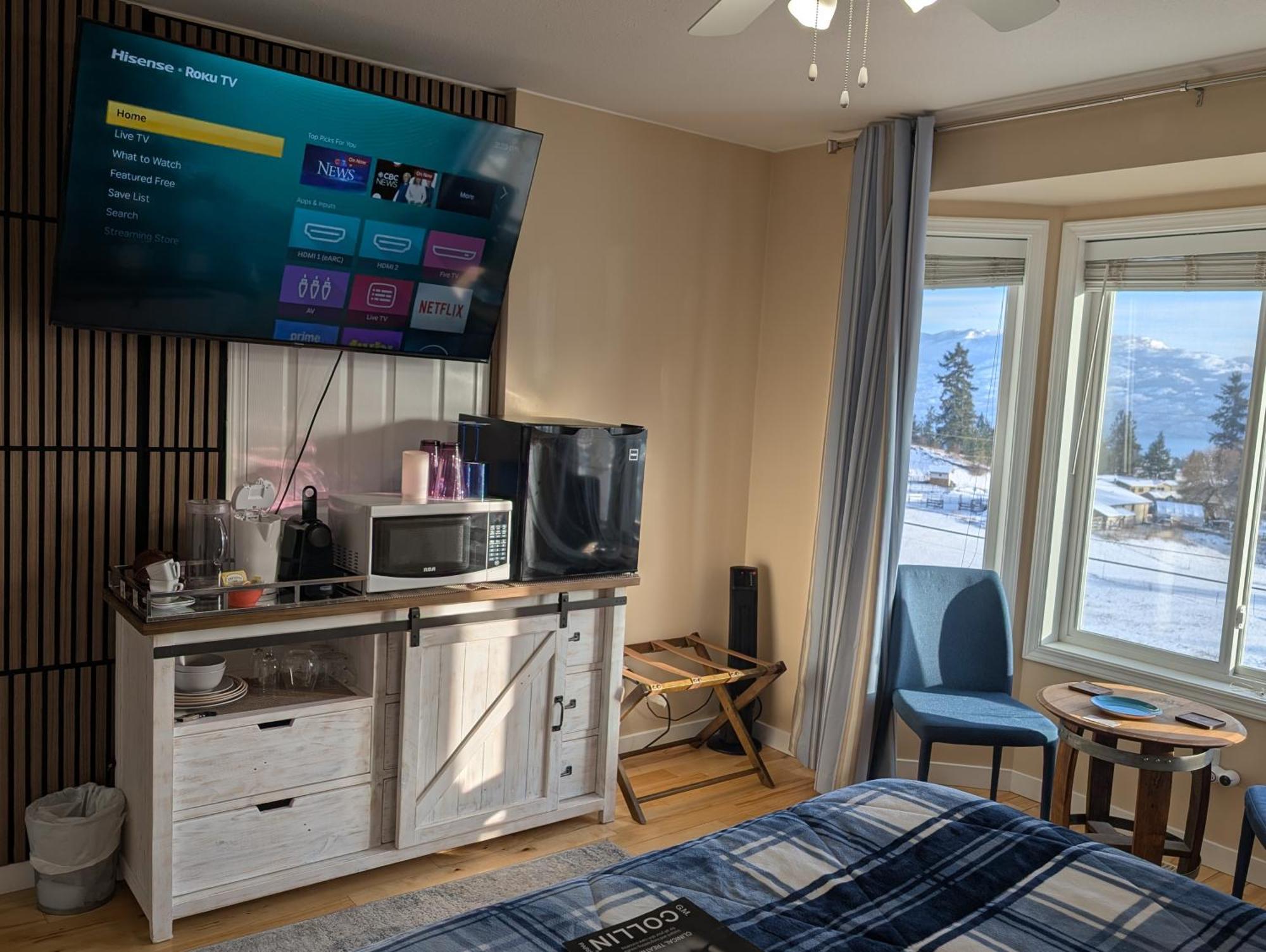 Salish B&B And Spa West Kelowna Esterno foto