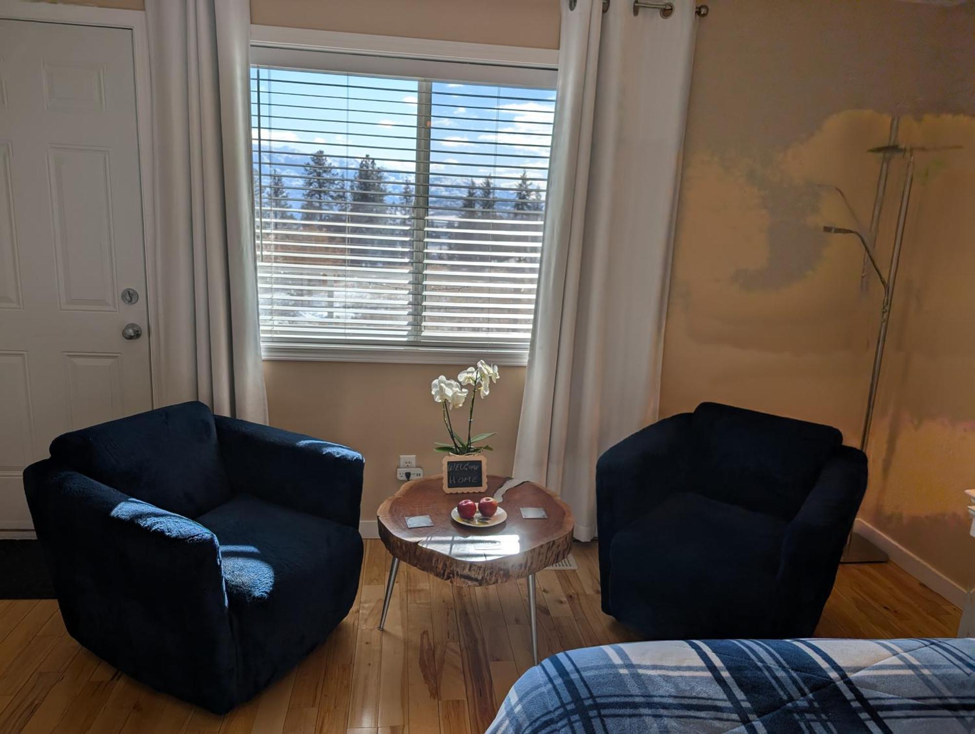 Salish B&B And Spa West Kelowna Esterno foto
