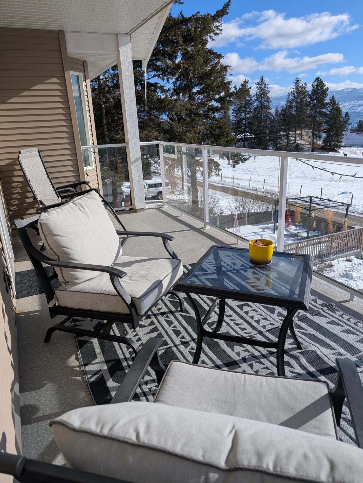 Salish B&B And Spa West Kelowna Esterno foto