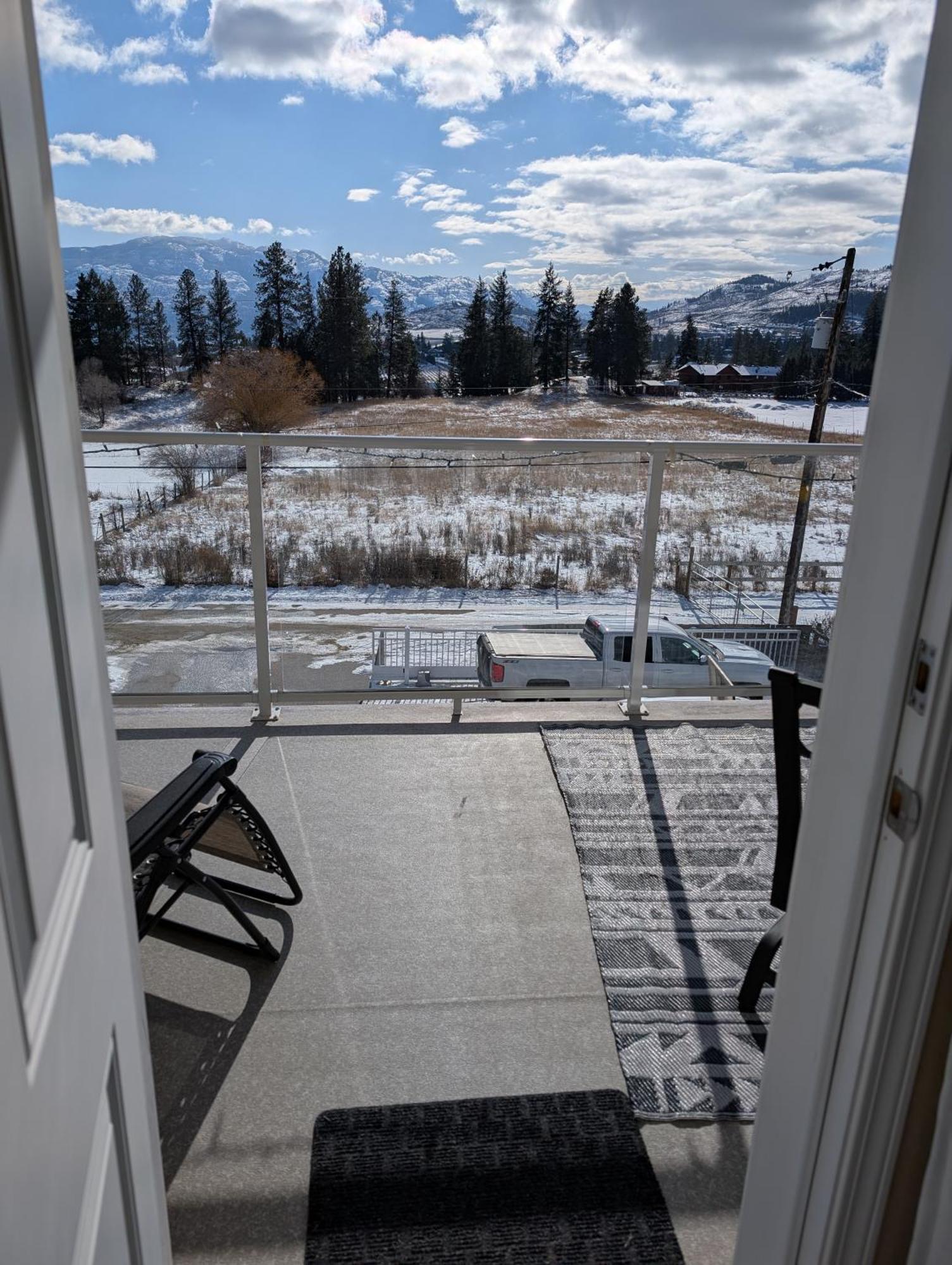 Salish B&B And Spa West Kelowna Esterno foto